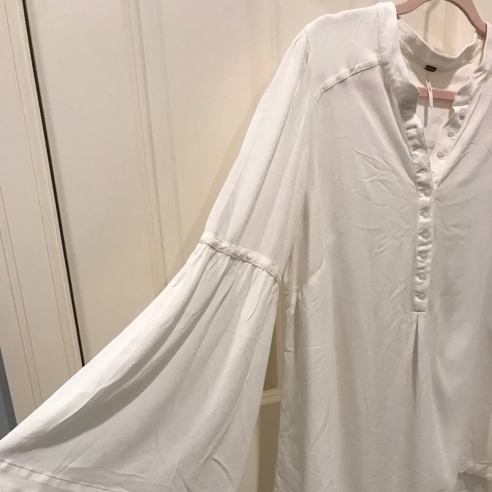 Free People, size L, ivory blouse